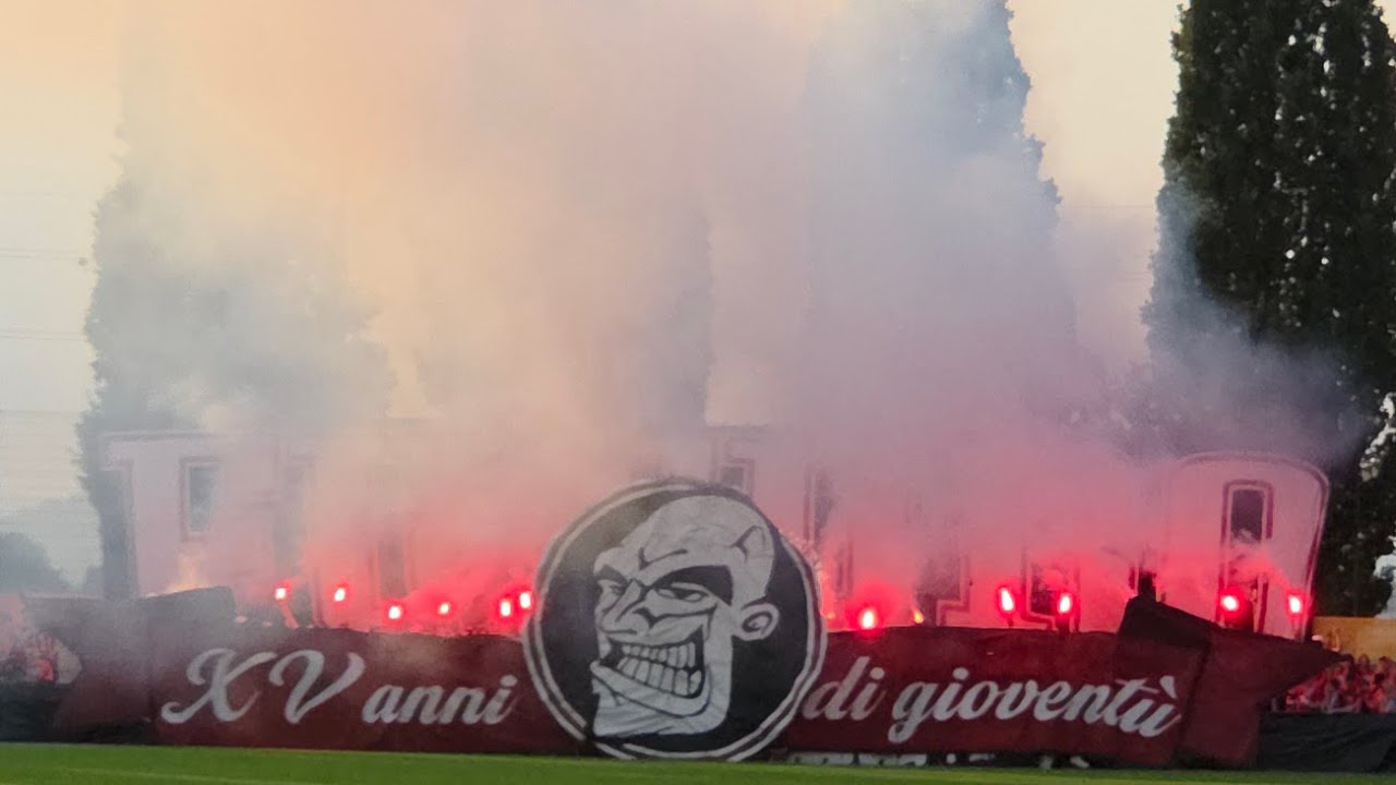 16.08.2025 FC Wohlen - FC Aarau 1:3, Intro, Choreo & Pyro 