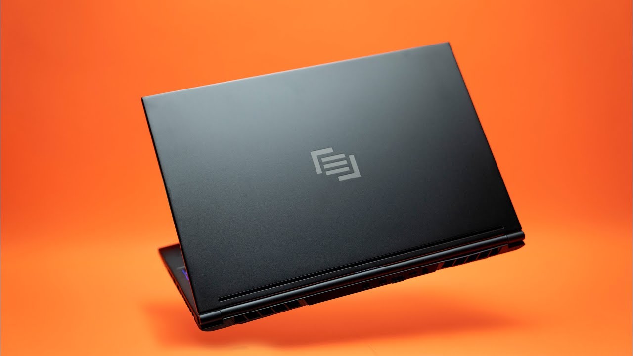 MAINGEAR Vector Review - A Light & Powerful Gaming Laptop!