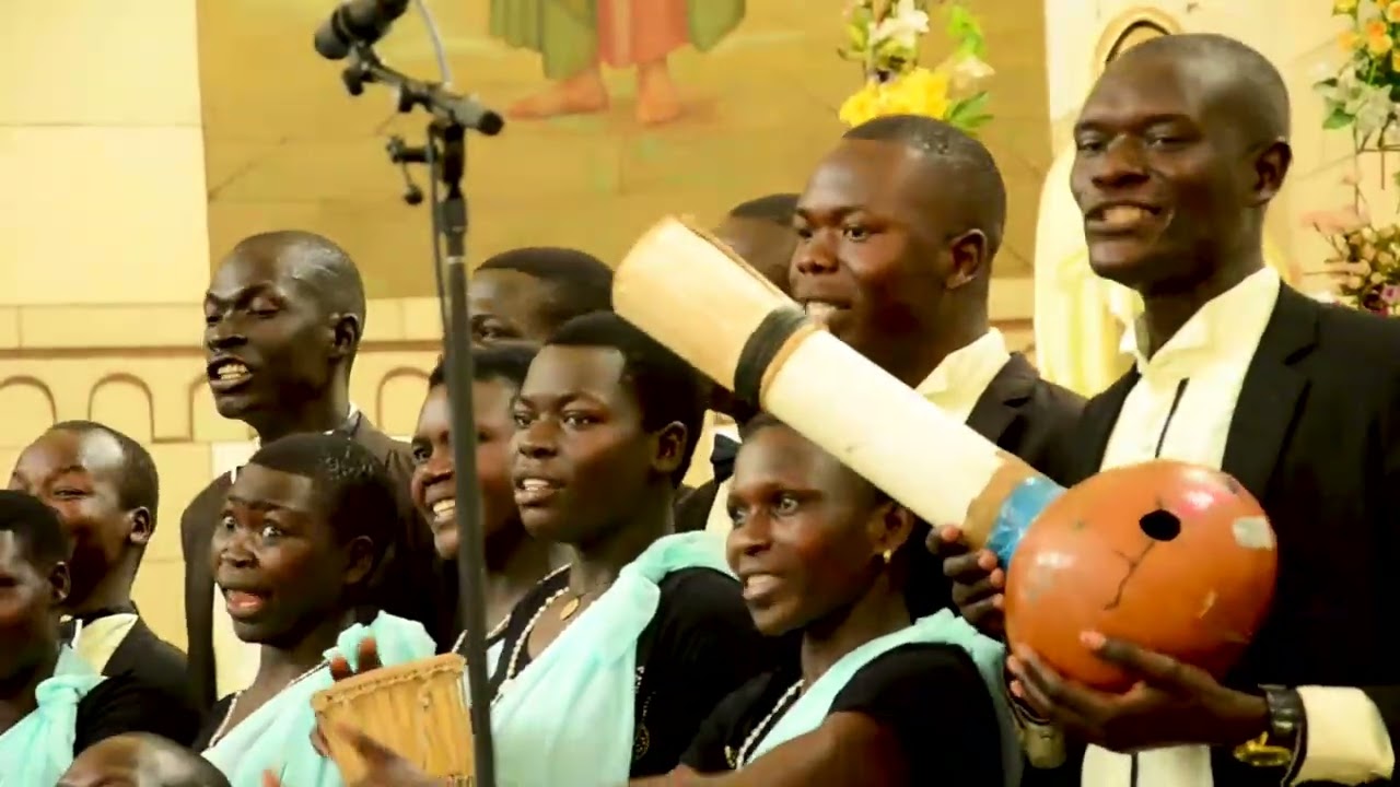 Malafu choir, Aripea parish -Adro ope mi Sacerdoti ru