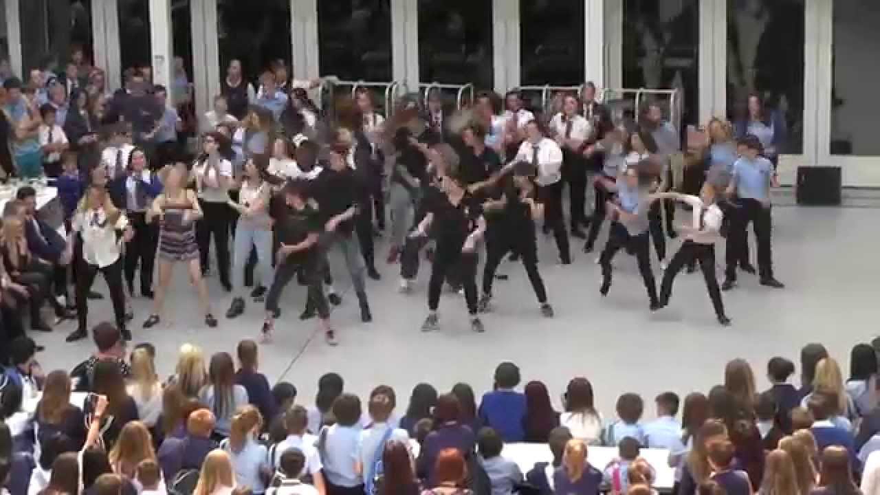 Archie Thriller Flash Mob