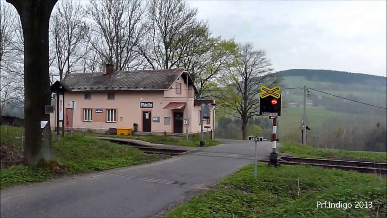 Železniční přejezd Rádlo + Rakve