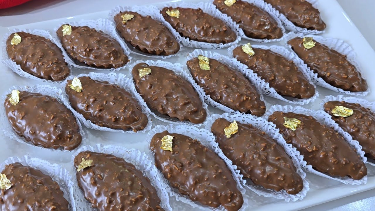 حلوة بعجينة تذوب فالفم و حشو مقرمش فيه طعم مميز .. حلوة راقية لذيذة 😋 جدا جدا سهلة و سريعة التحضير