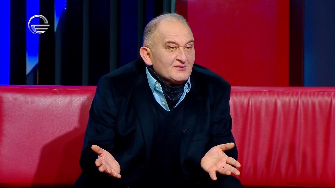 სერიალ ცხელი ძაღლის უნიჭიერესი მსახიობი ვასიკო ბახტაძე სტუმრად გადაცემაში „ჩვენი შოუ“