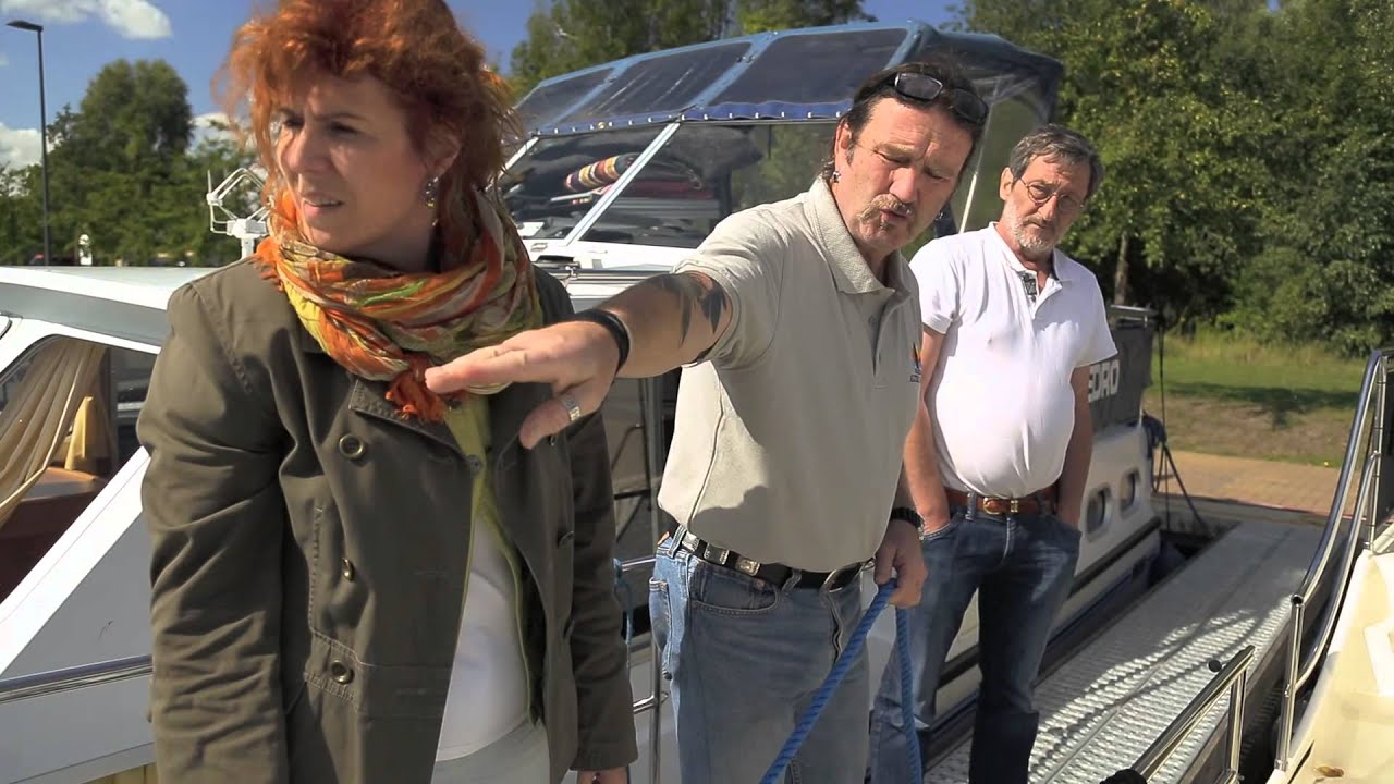 Absolvieren des Charterscheines bei der Marina Alter Hafen