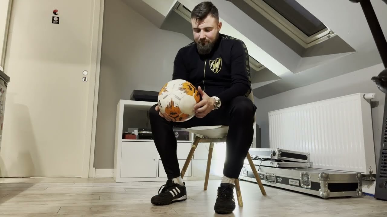 KASINA - Tr&oacute;jkolorowy Mikołaj