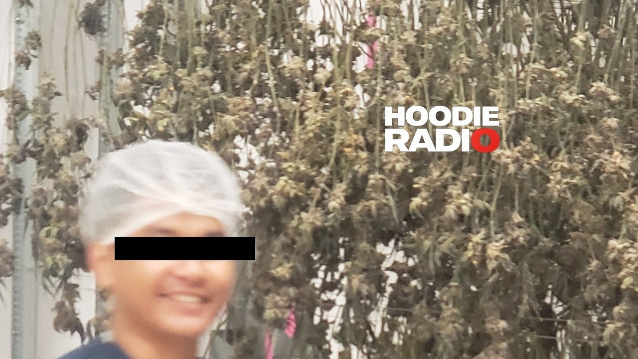 HOODIE RADIO : S4E1 : UNBREAKABLE