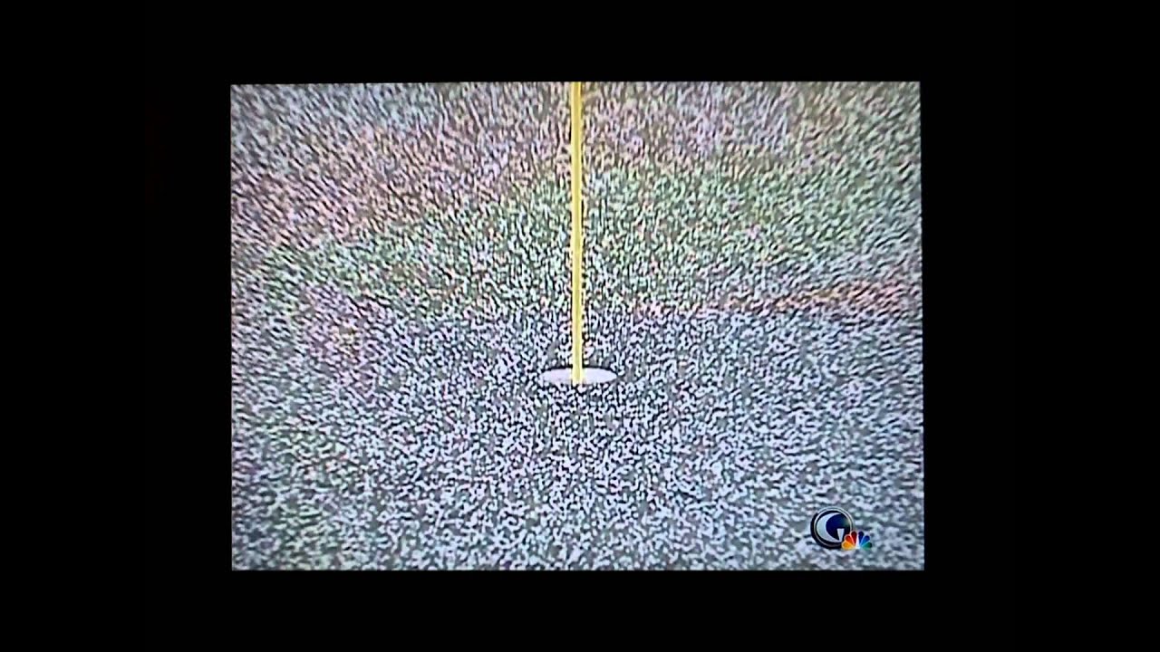Phil Mickelson Chips on Hail Covered Green-HD.wmv