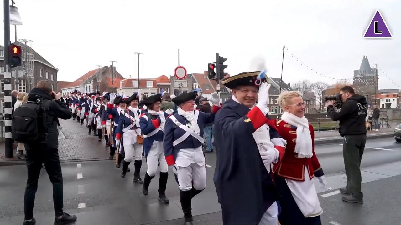 32e Euregionaal Gardetreffen in Roermond - Optocht - deel 2 van 2 (DeltaLimburg)