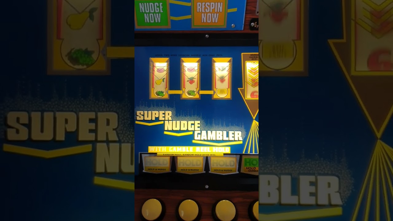 SUPER NUDGE GAMBLER - 1970S - FRUIT MACHINE
