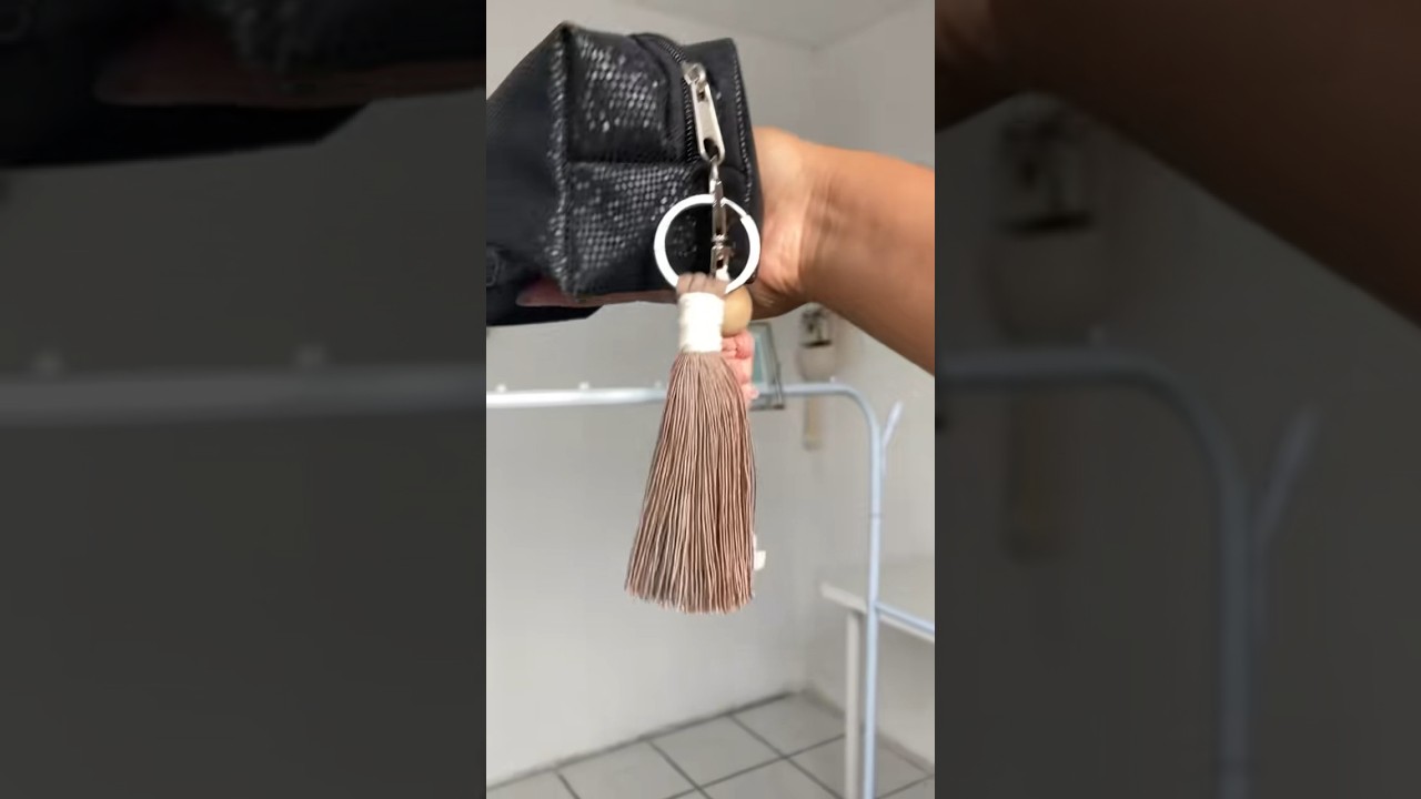 &iquest;Sabias que as&iacute; puedes crear tu llavero de macram&eacute;🧵🤲 #macrame? #diy #macramelove #macrameknot