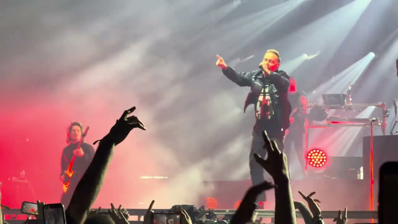 Architects - Whiplash (Live, The O2, London 2025)