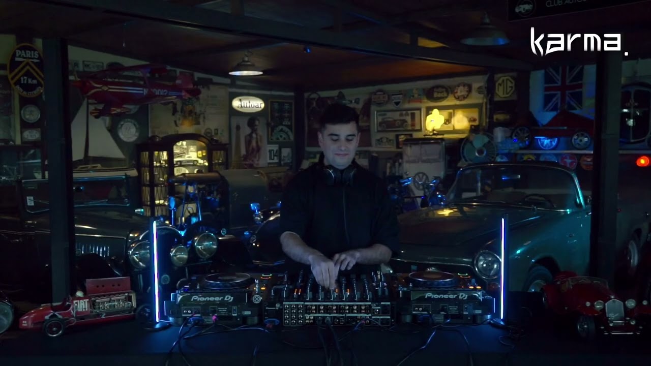 #001 Alan O'Shee - Retro Car Musem by @karmaprod_ | Melodic & Techno Set