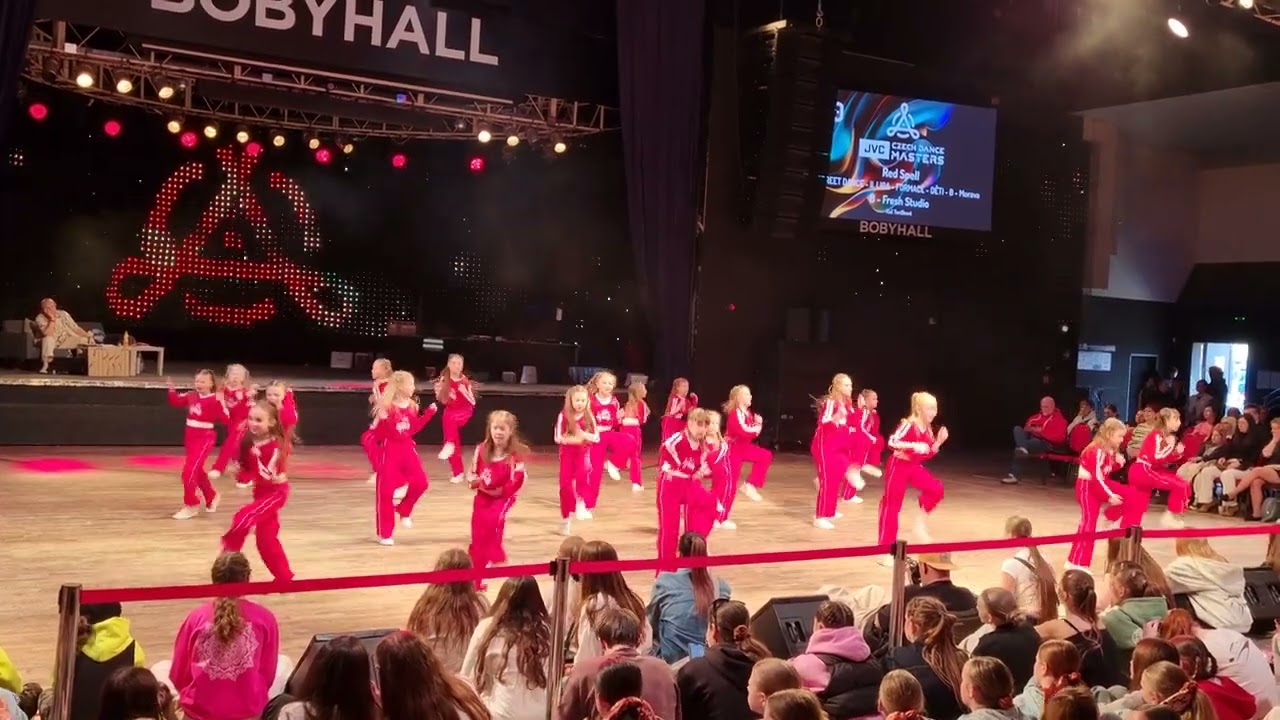 Bfresh 2025 děti advance II  Boby Czech dance masters