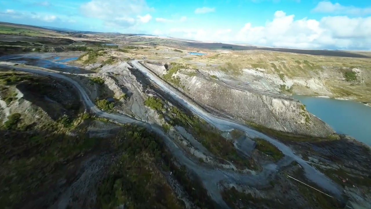 Cinematic near Cadover Yelverton UK #cinematic #fpv #drone #fpvdrone #cadover 