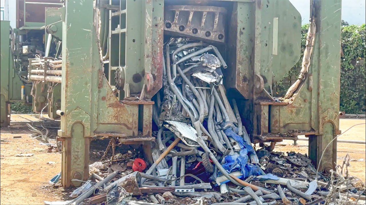 Scrap Metal Baling | Idromec T 650 Scrap Metal Shear Baler #scrapmetal #metal #scrapyard #recycling
