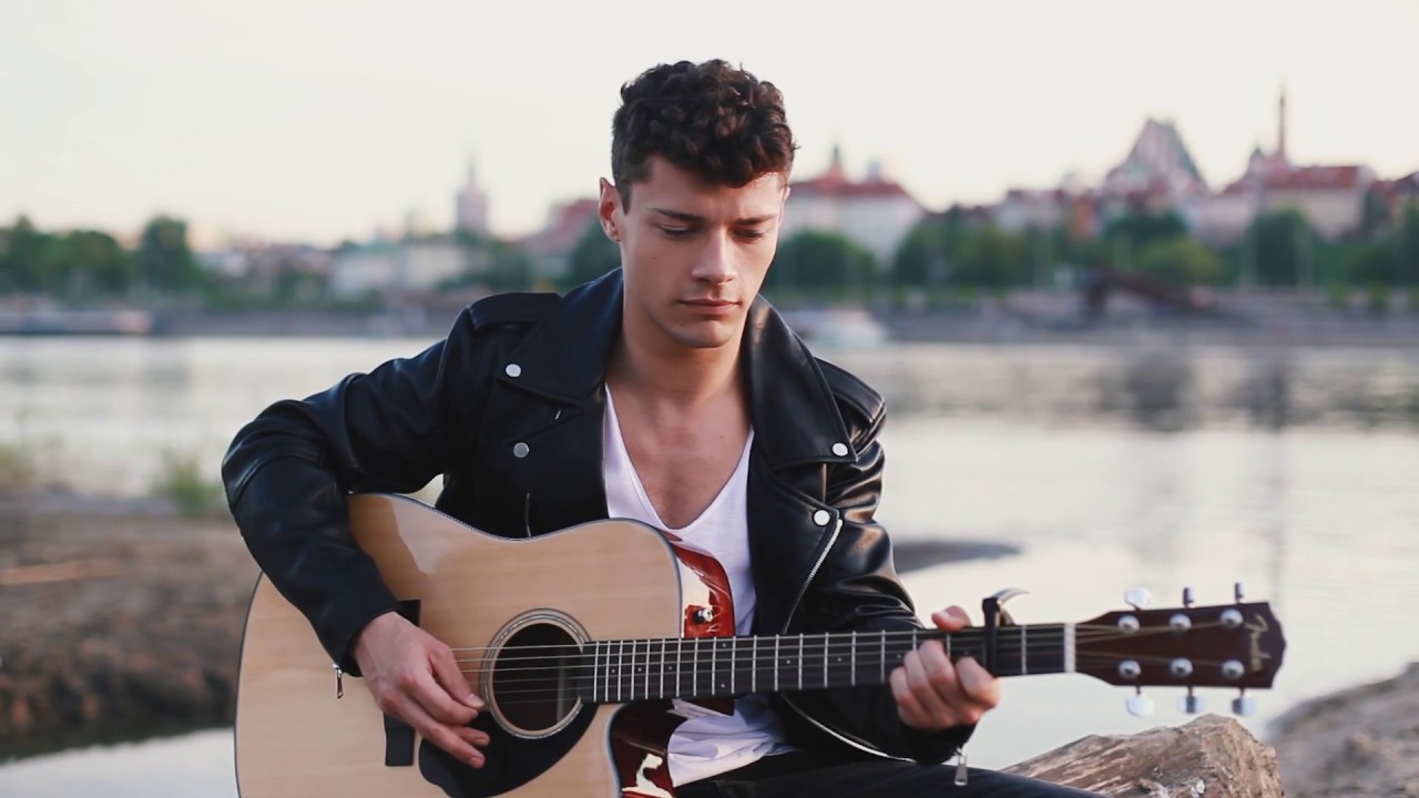 Seweryn Krajewski - UCIEKAJ MOJE SERCE (cover by Piekarsky)