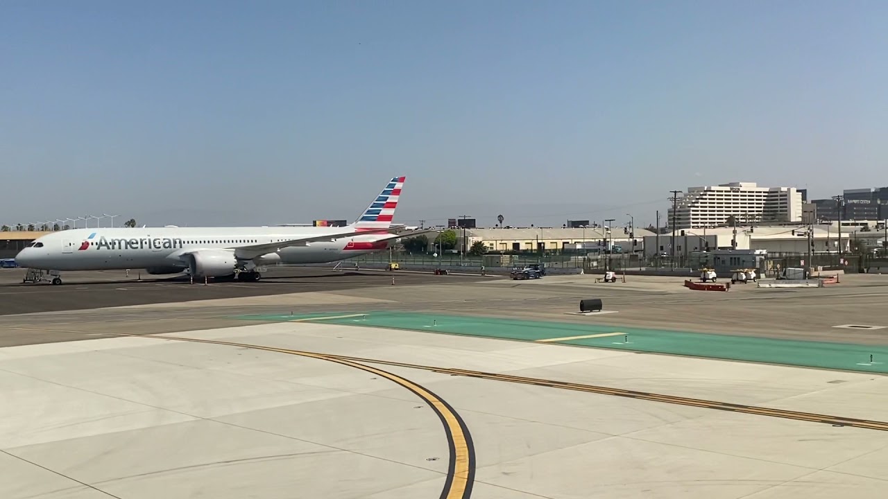United Airlines 767-300 Takeoff from LAX (to ORD) 9/6/2021