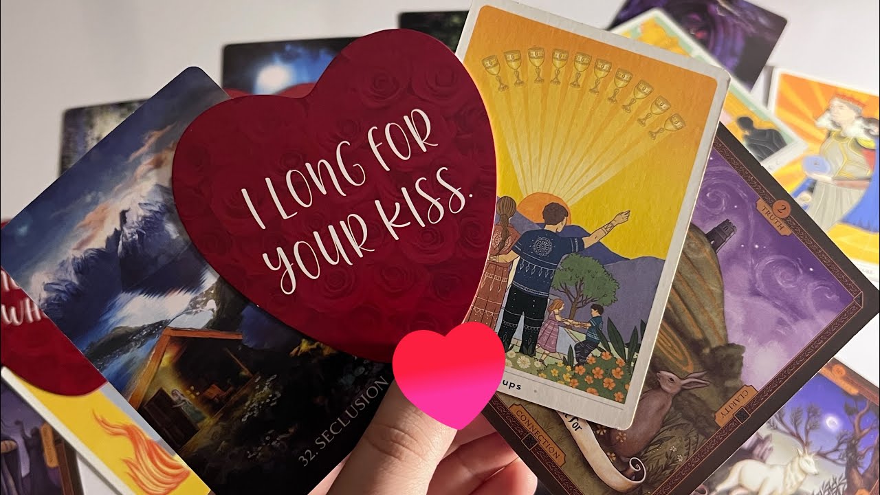 Person on your mind : Current Feeling/emotions for you💞Hindi tarot card reading