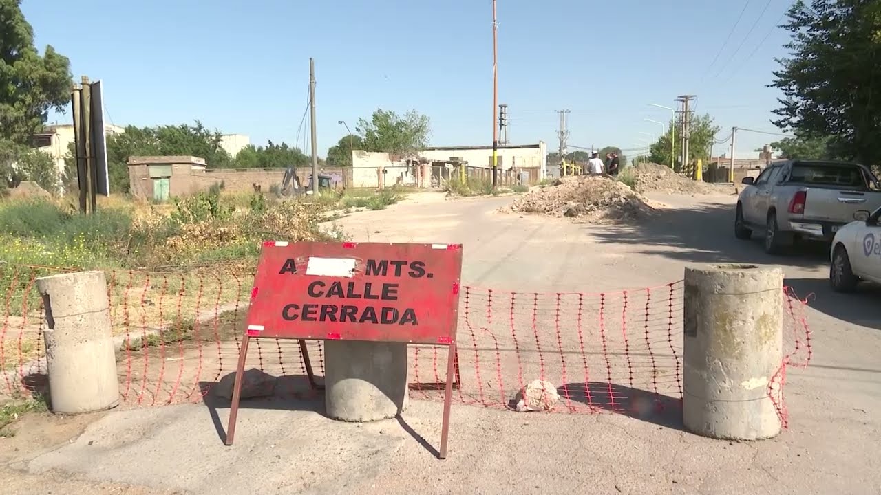 EL PUENTE DE PAMPA CENTRAL, CERCA DE LA DEMOLICIÓN