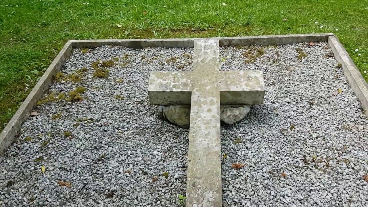 The forgotten graves of Cromford Church