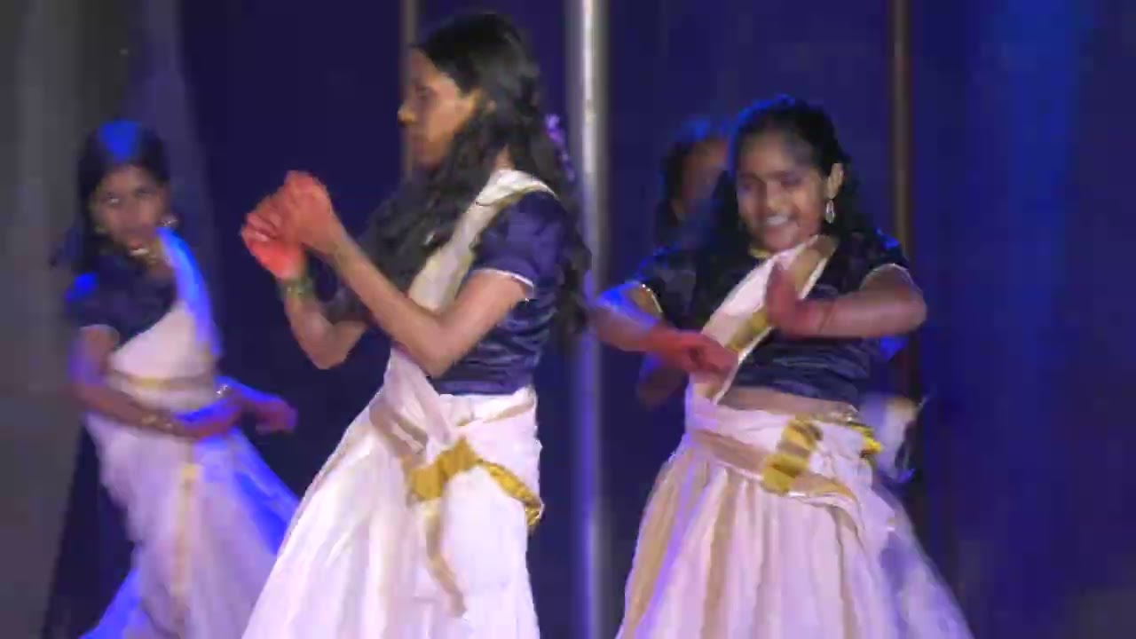 Njandirikkal Dance