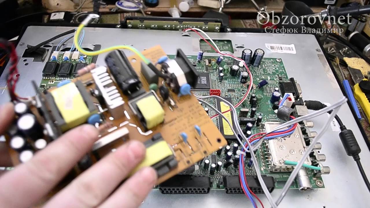 Телевизор LCD TОSHIBA гаснет подсветка