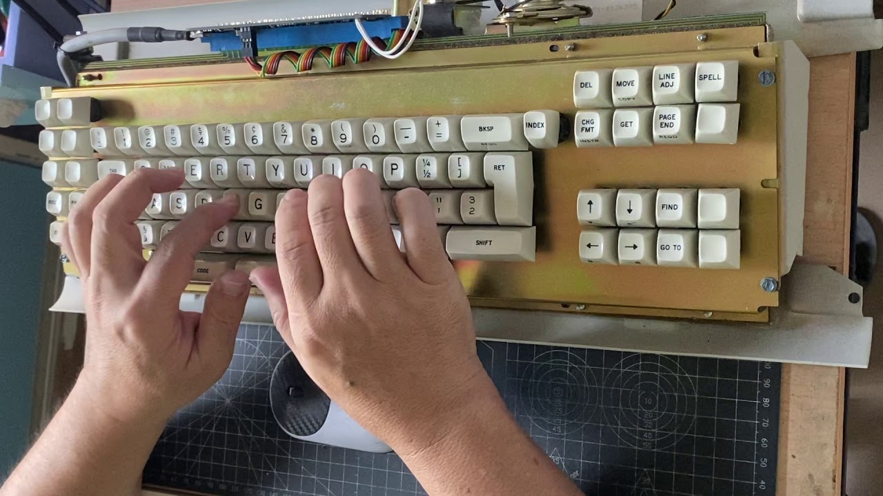 IBM Displaywriter without case