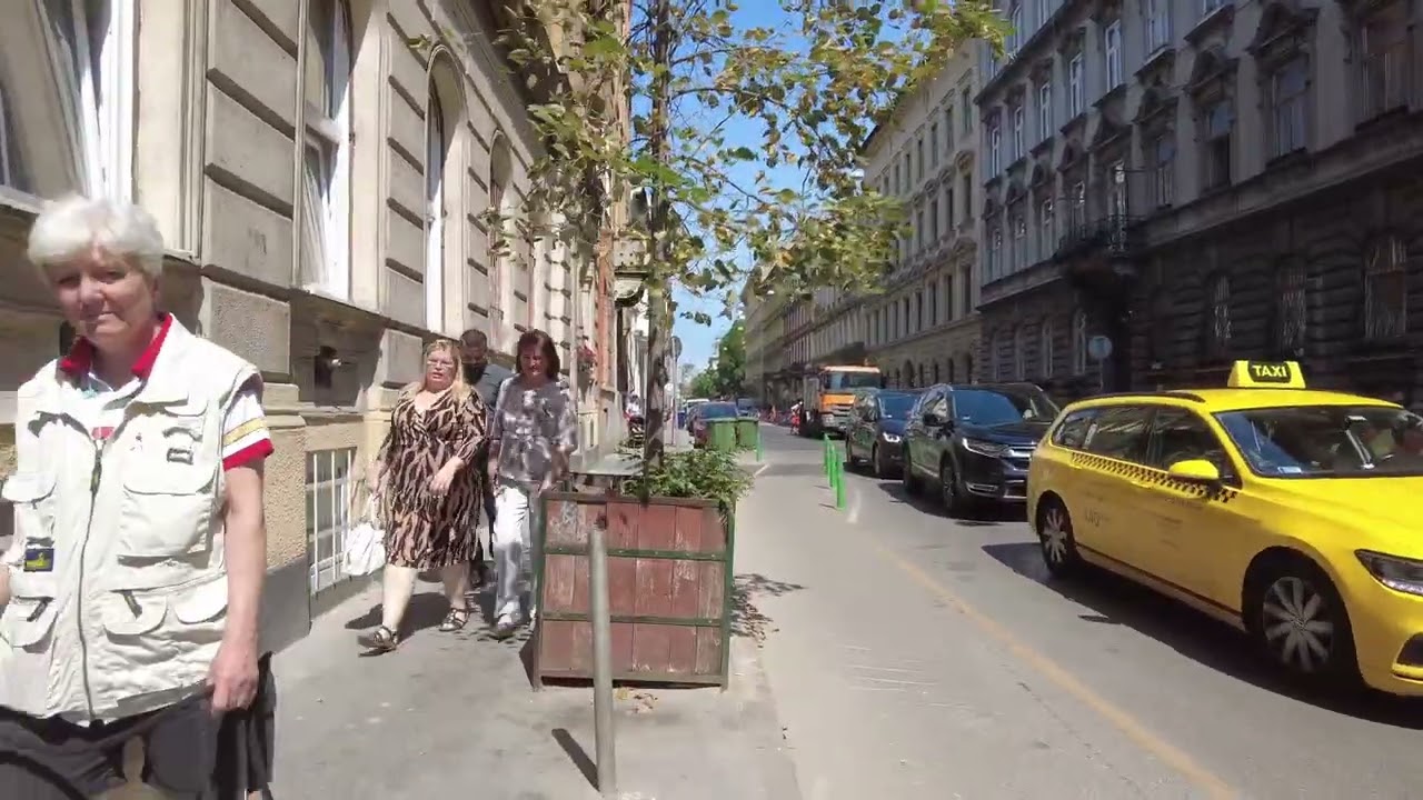BUDAPEST - Southeastern District VI Walk