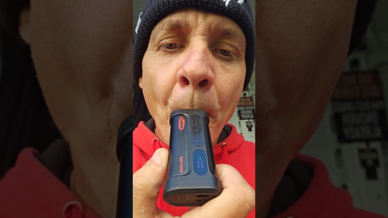 Iron Mike Tyson Apple Punch #shorts #vape #tyson
