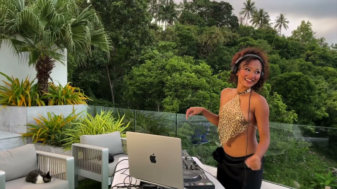 Afrobeats Amapiano Mix  | Ayra Starr|Davido|Wizkid|rema|DJ Neptune|Joeboy|Omah Lay|Fireboy DML