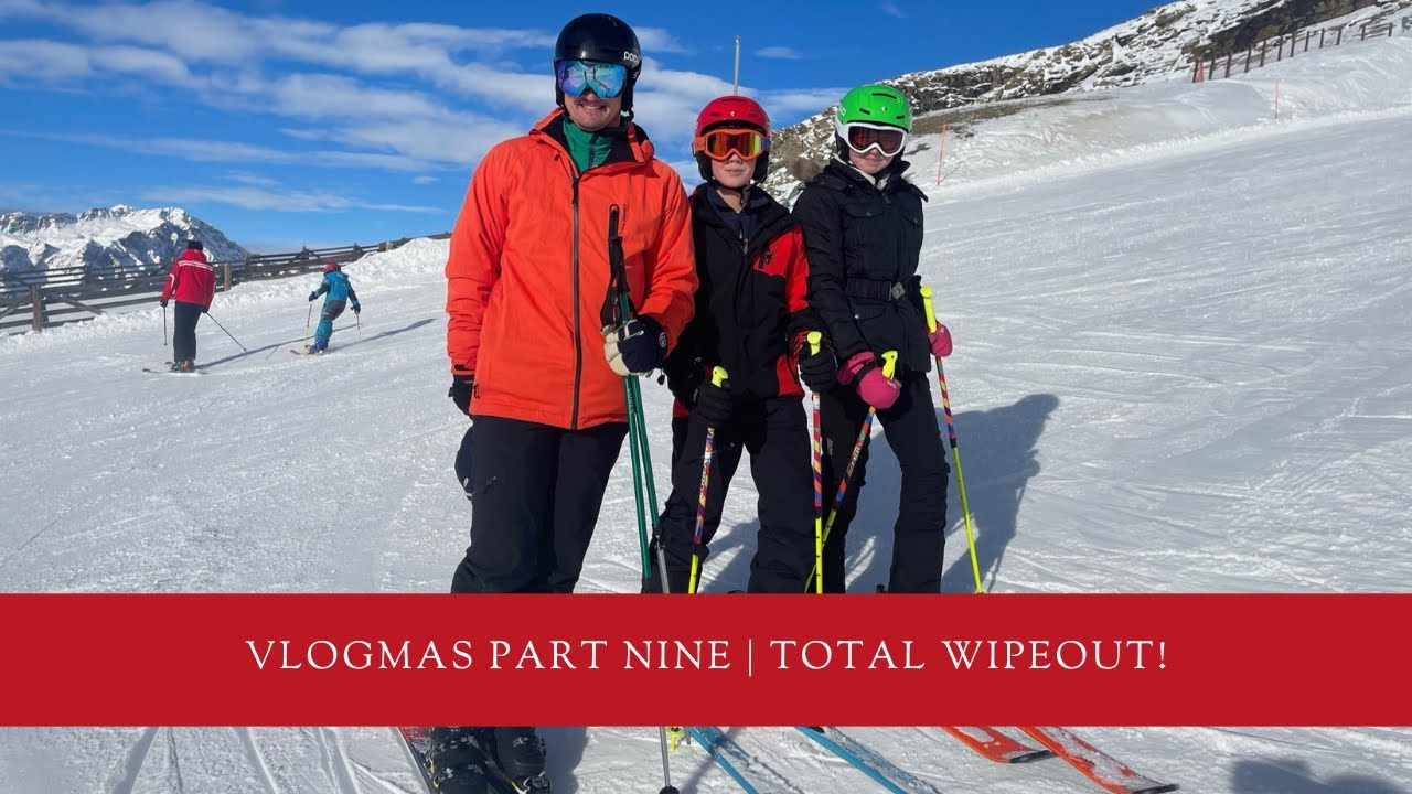 Vlogmas Part Nine | Total Wipeout!