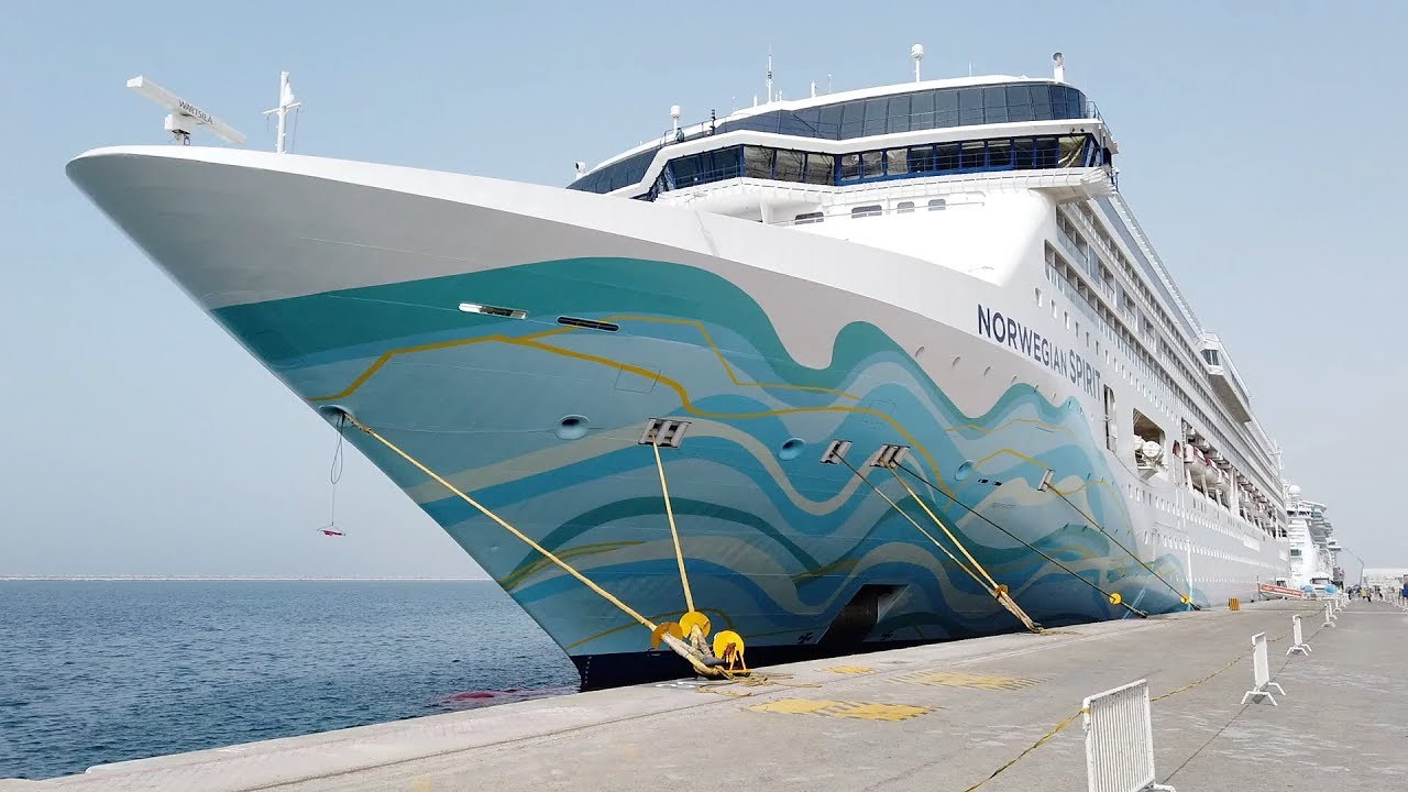 Dubai, United Arab Emirates - Norwegian Spirit in Dubai (2020)