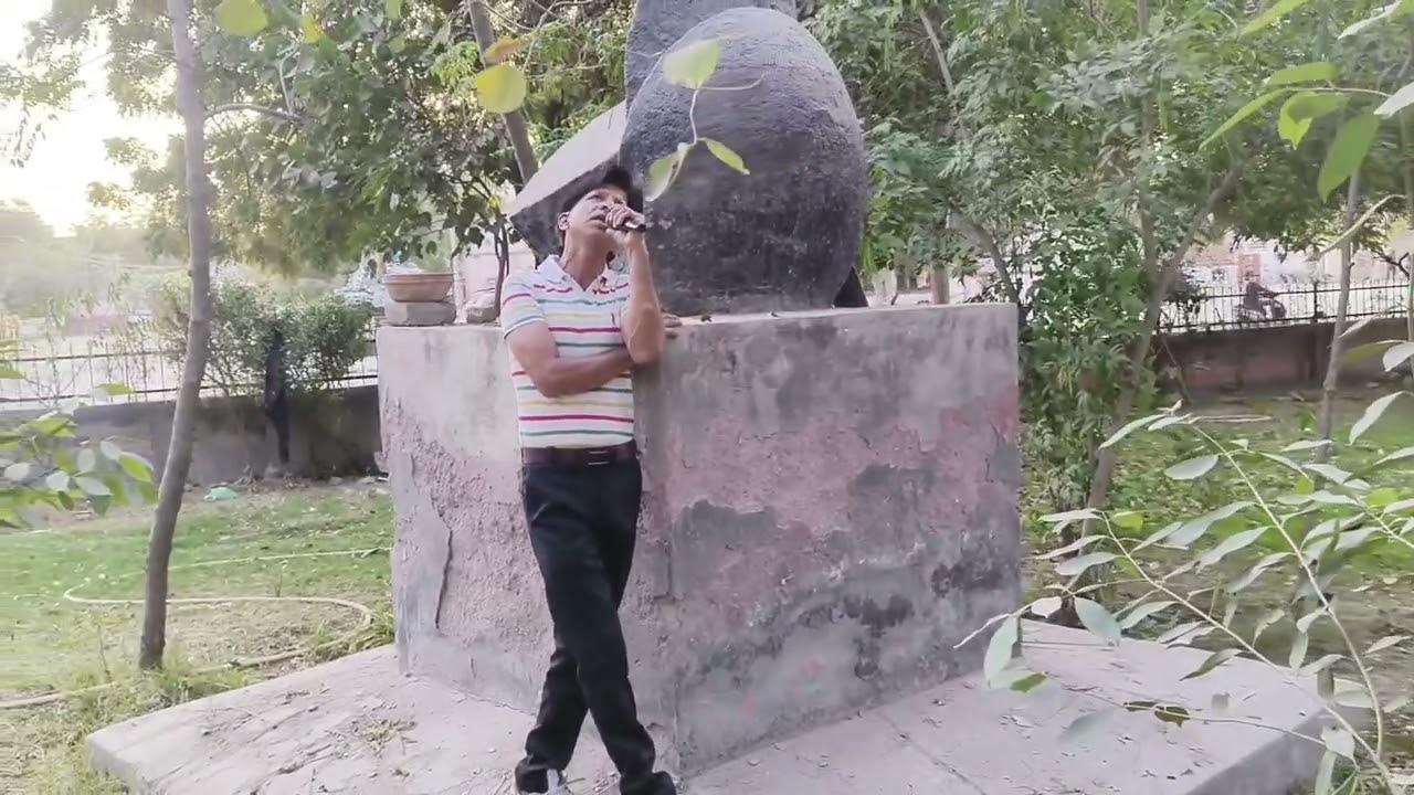 Song name - ye zameen gaa rahi ha #hk #singer #bikaner #like #share #subscribe #comment #rajesh 