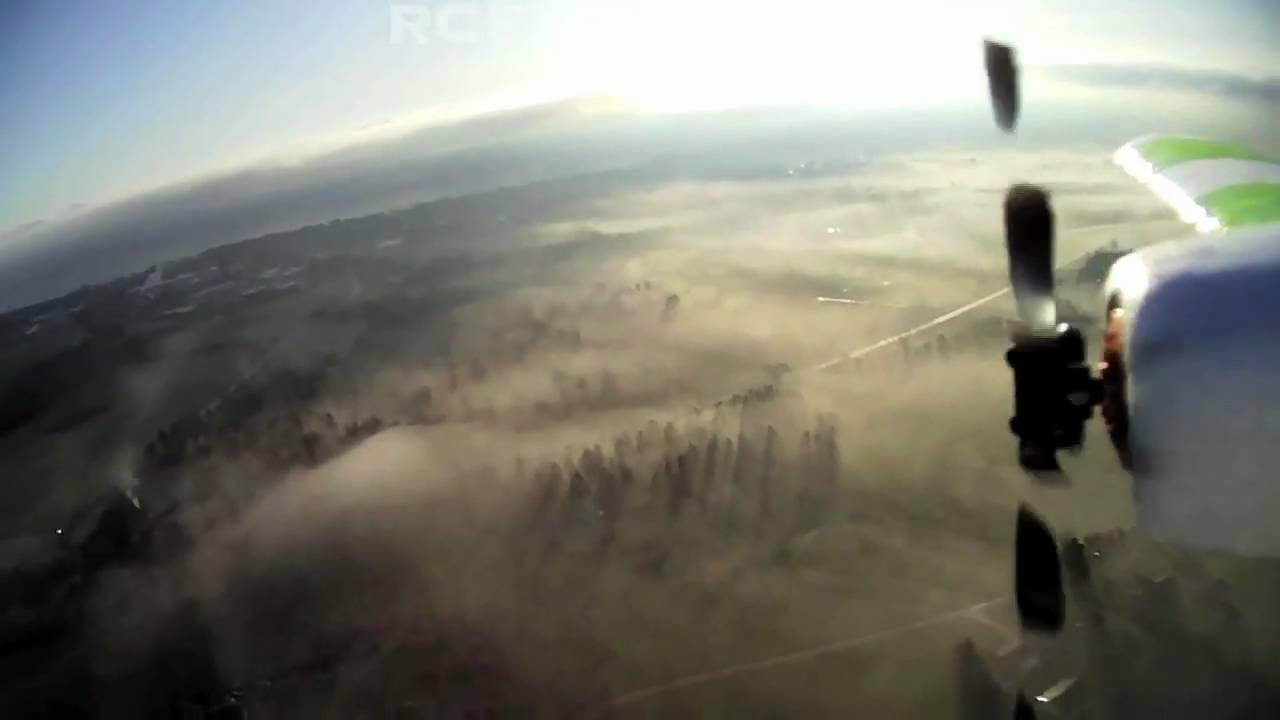 A beautiful HD FPV flight over the mist - RCExplorer.se