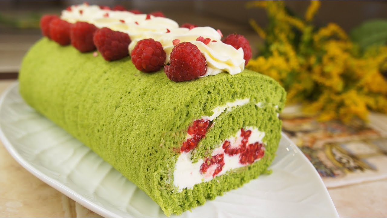 ШПИНАТНЫЙ РУЛЕТ СО СЛИВОЧНЫМ КРЕМОМ И МАЛИНОЙ рецепт | ИЗУМРУДНЫЙ РУЛЕТ | КАНАЛ ТАРТАЛЕТКА
