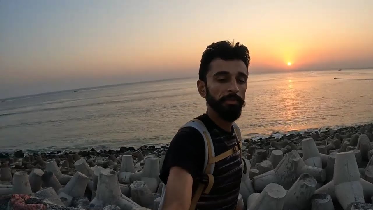 Dwarka Beach Side Walk Gujarat India | All India Road Trip #chardhamyatra #dwarkabeach #dwarkadhish