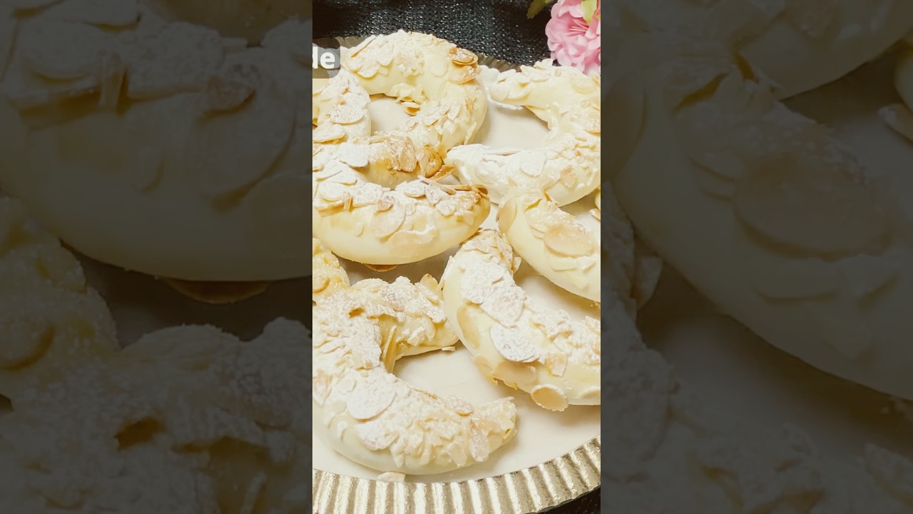 Algeria's magic sweet #dessert #gateaux #tcharak