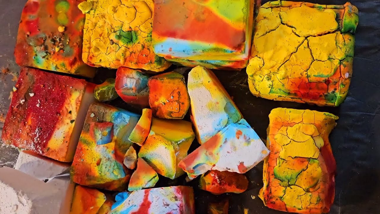 Soft multicolor dyed fresh, pasted blocks + crunchy pj blocks + leftover reforms #gymchalkasmr #asmr