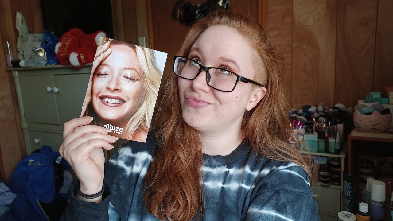 April 2022 Allure Beauty Box