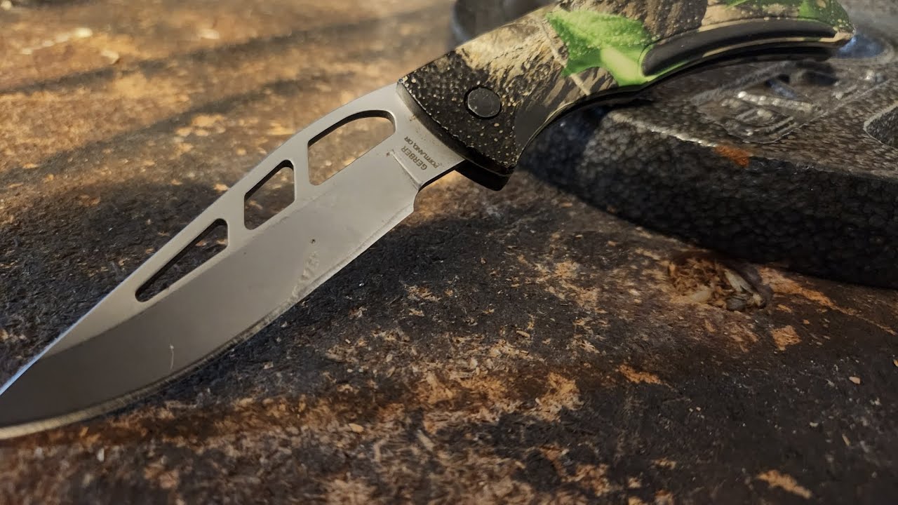Outdated But Good? The Gerber E-Z Out Review