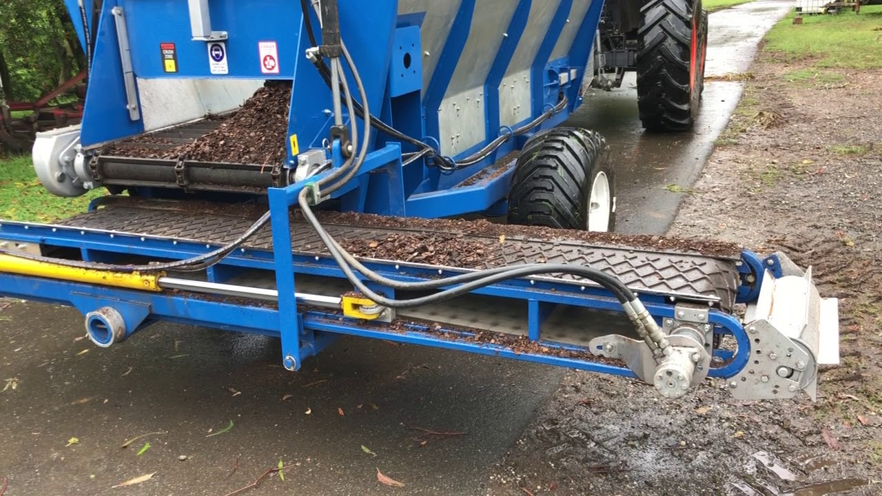 Seymour 5000 Orchard Spreader