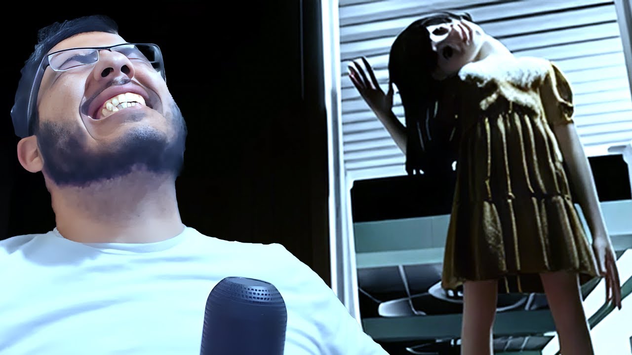 الكيان ده بيطاردني جوه دماغي! 🧠👣