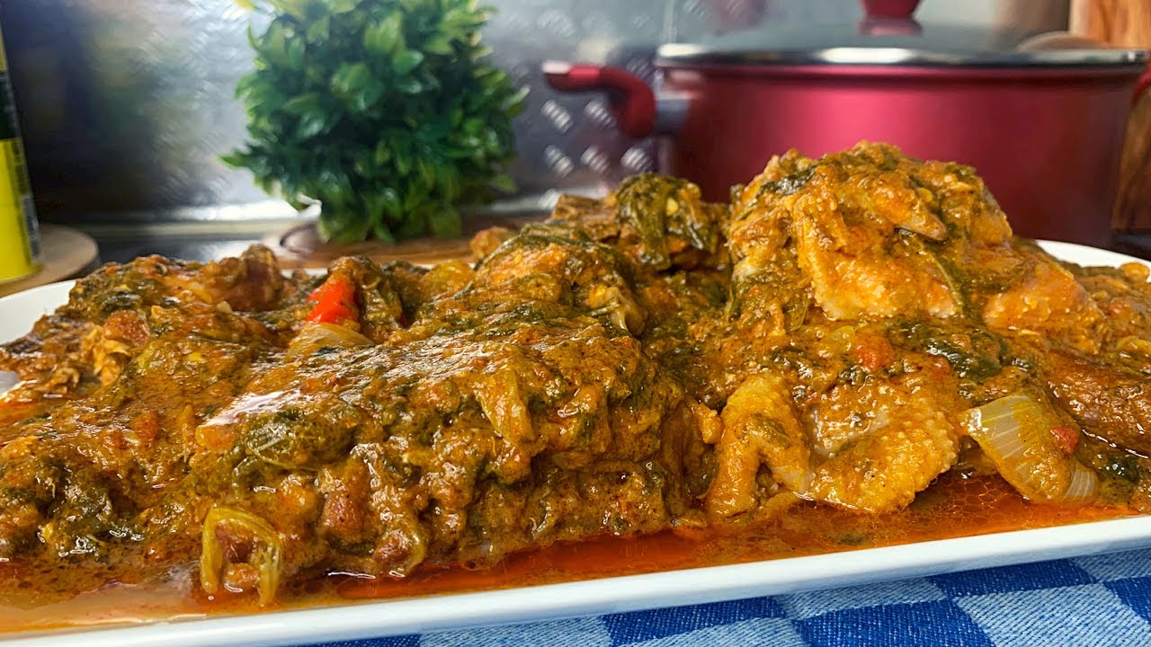 La recette de POULET DUR à la sauce graine et à l'oseille,recette africaine facile et très delicieux