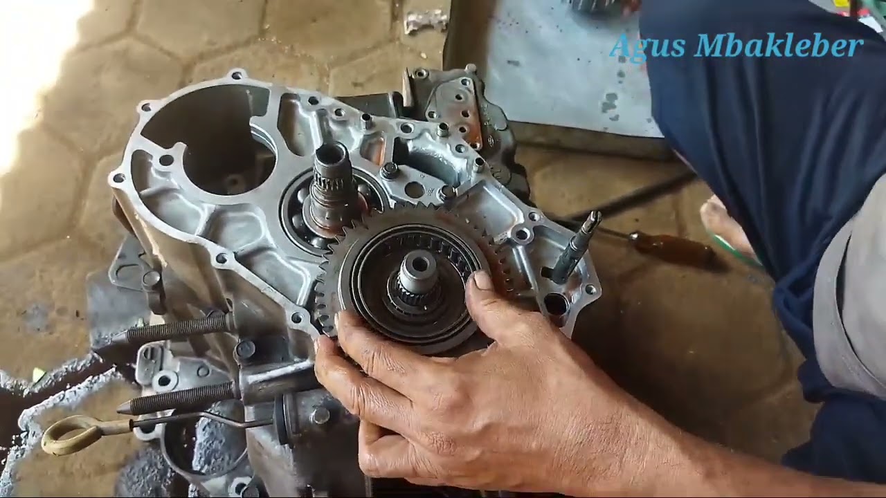 Overhaul/ Bongkar Transmisi Matic Honda Stream 1.7.