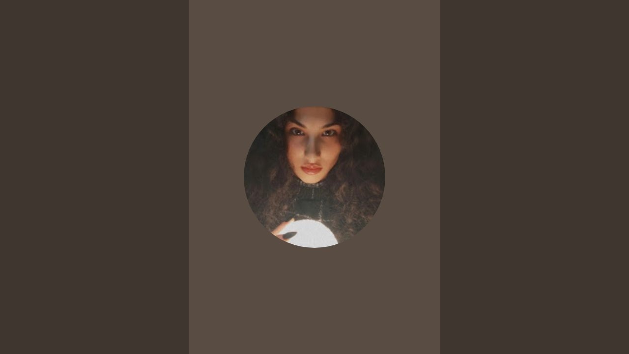 Aklımdaki kişi Gizemin Onun İlgisini Çekiyor Diğerlerinden Çok Farklısın...#tarot #tarot_nur