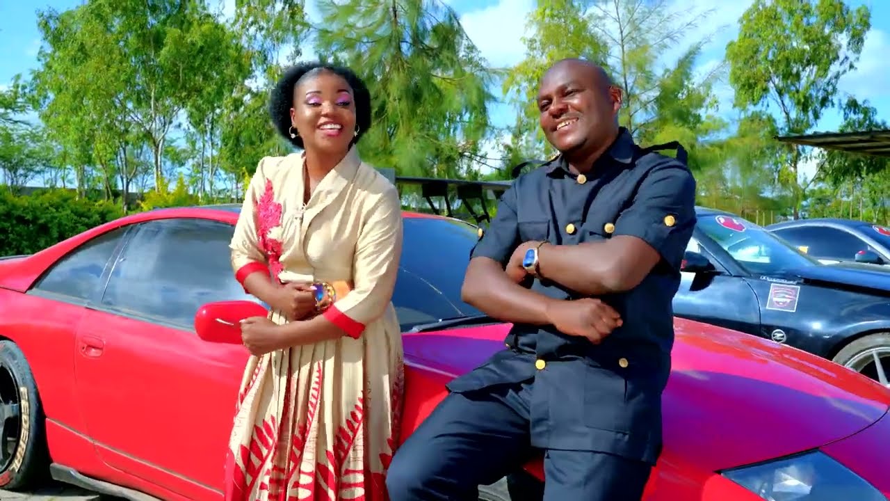 Njoki wa Ndegwa ft Sammy K - Giki No Kiambiriria (Official 4K Video)