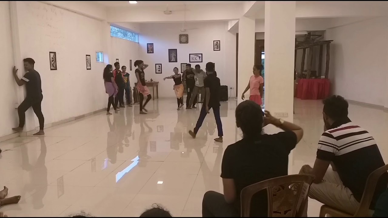 Menaka peiris dancing academy with first class🎶