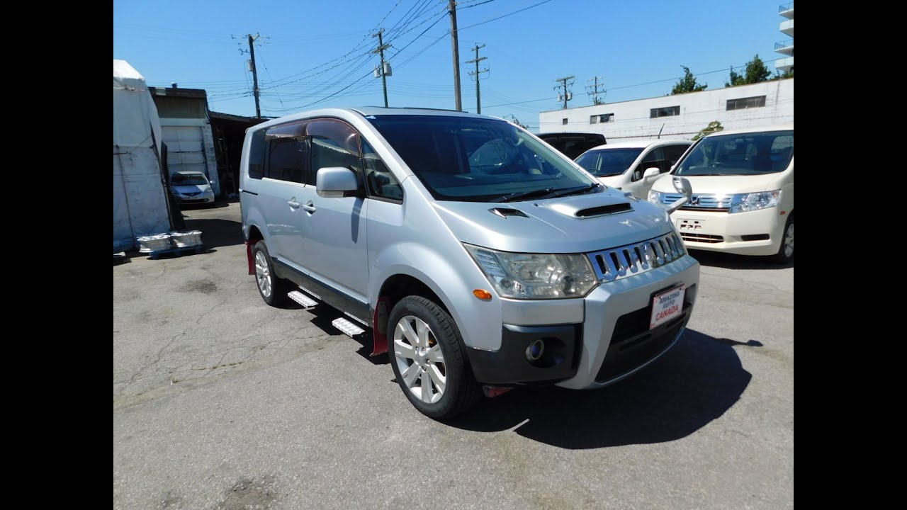 2007 Mitsubishi Delica D5 4WD Sunroof  153km (Canada Import)
