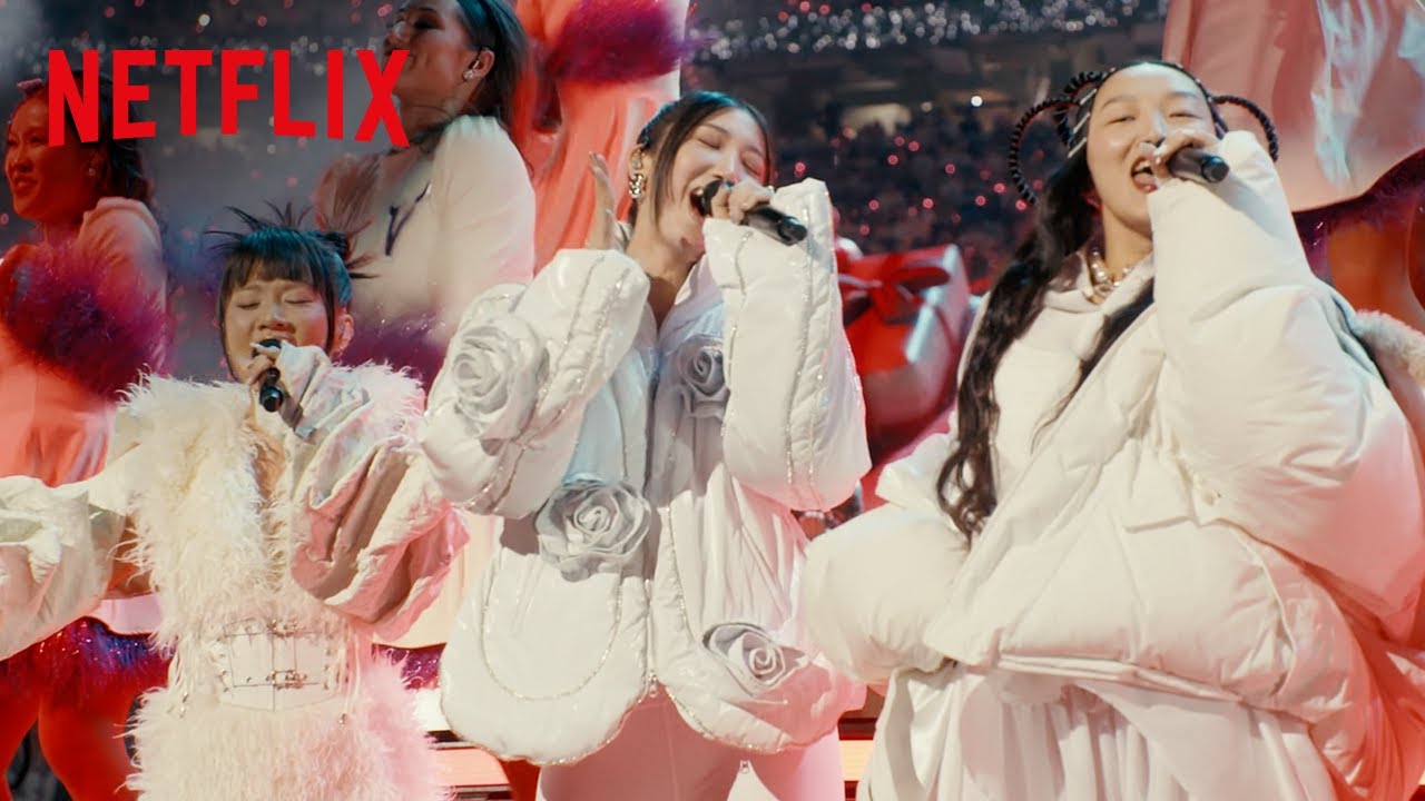 EJAE, AUDREY NUNA, and REI AMI perform during Snoop&rsquo;s Holiday Halftime Party | Netflix