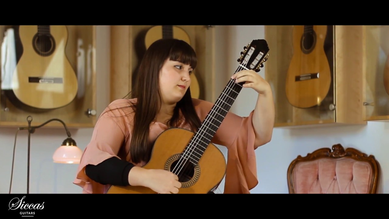 Rebeca Oliveira plays Carlos Seixas - Sonata No. 24 (Tr. by R. Oliveira) on a 2018 J. González López